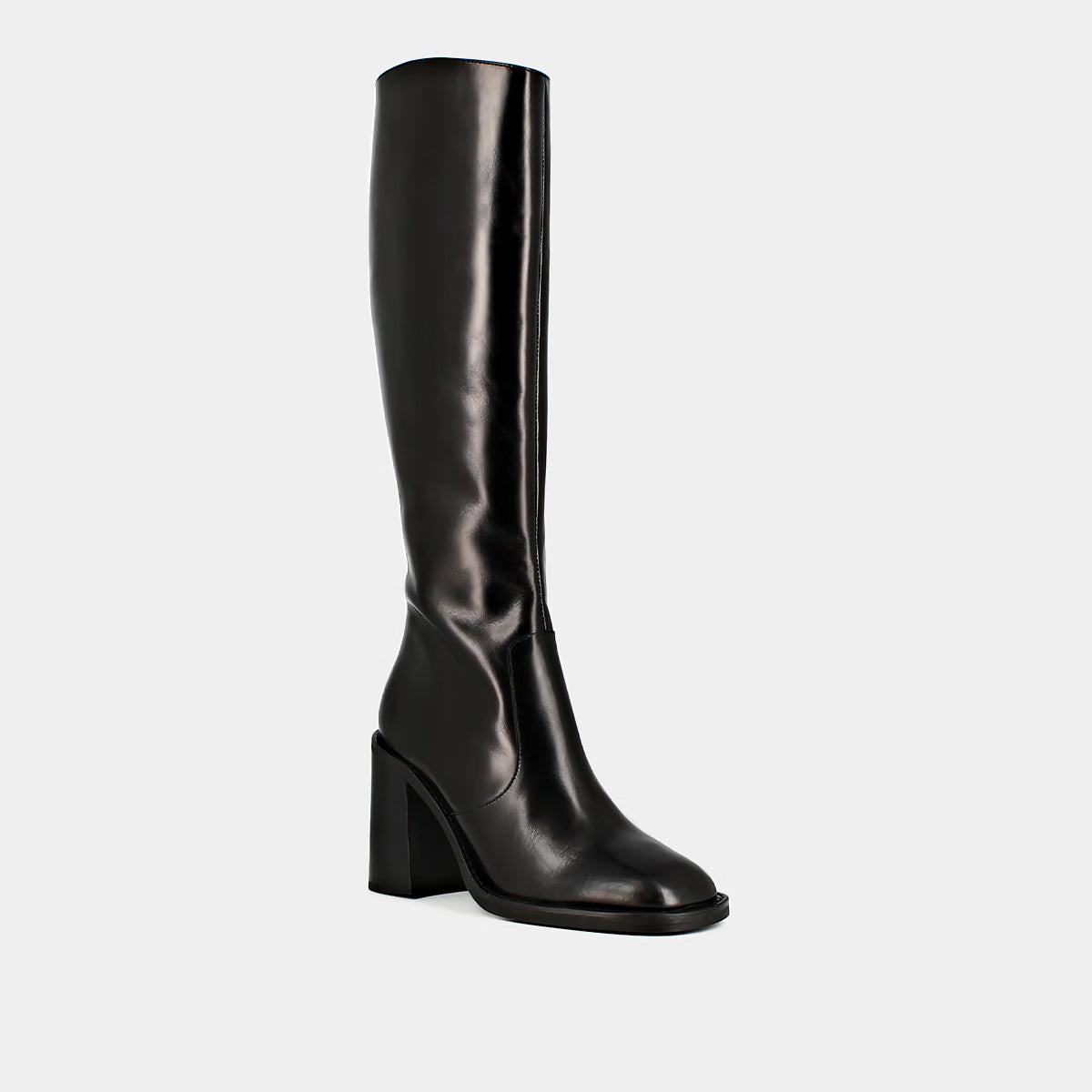 Bottes à talons et bouts carrés - en cuir noir