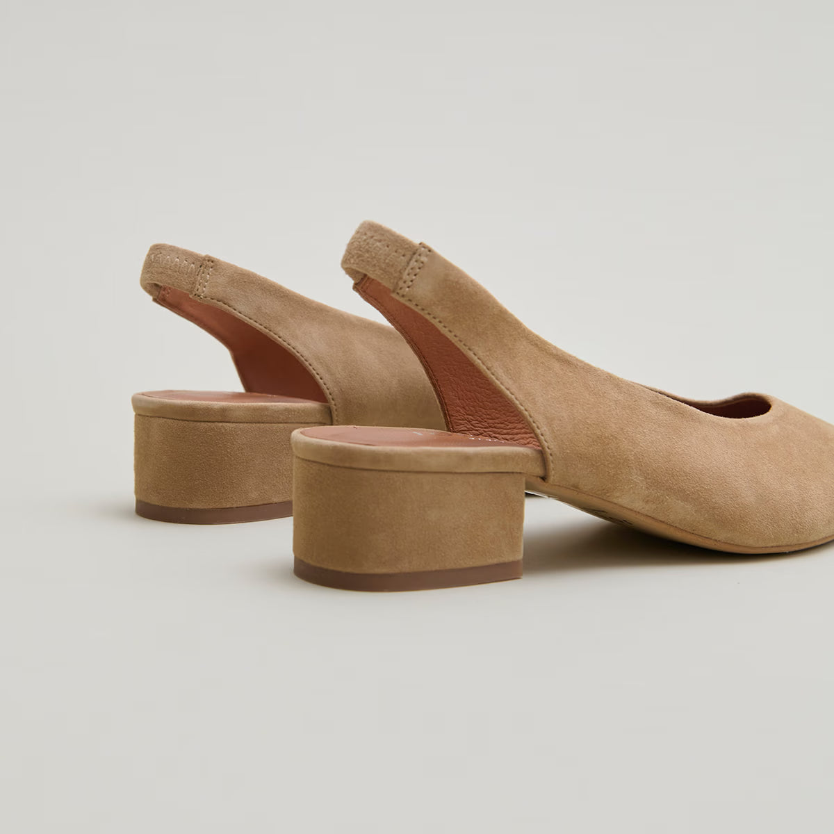 Ballerines à bouts arrières ouverts