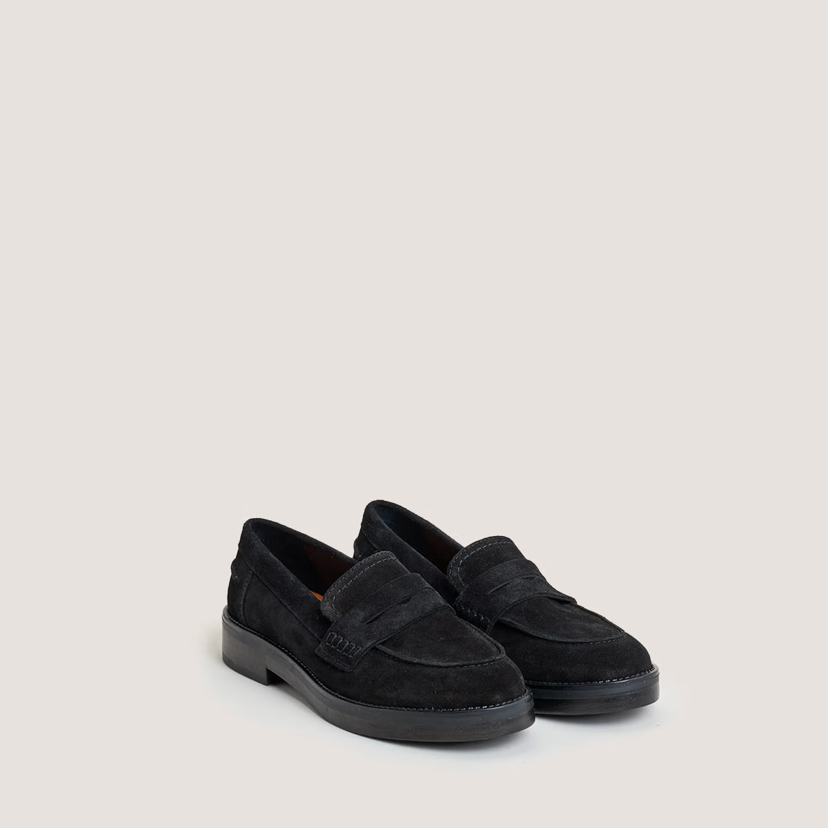 Mocassins à bouts ronds - en croute noire