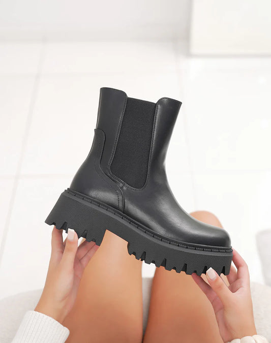 Bottines femme noires style Chelsea à plateforme crantée et intérieur fourré